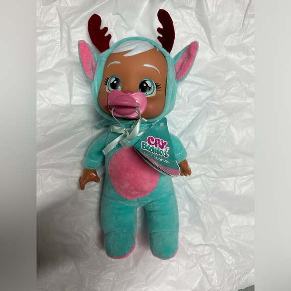 Cry Babies Christmas Doll Eve - Picture 1 of 2